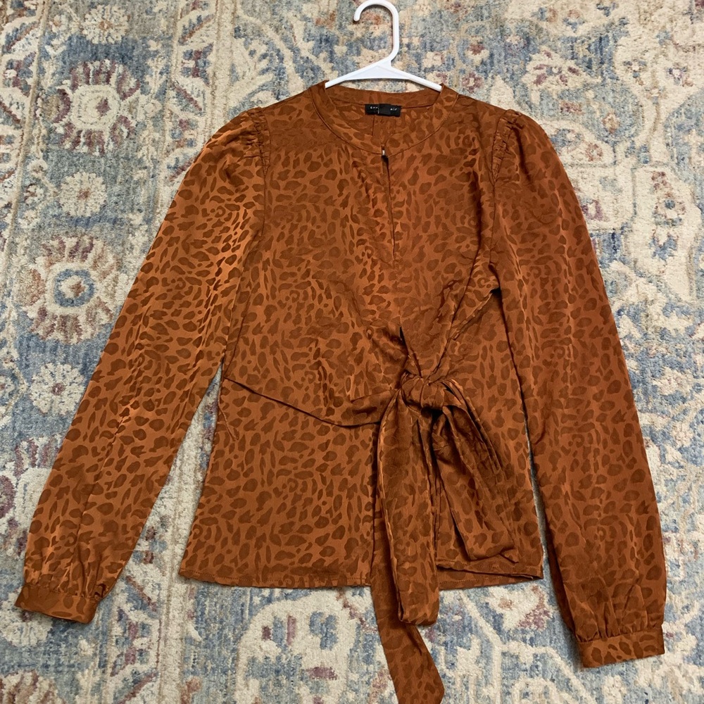 Current Air Women’s Rust Leopard Print Blouse